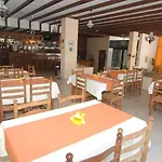 Hotel Iris
