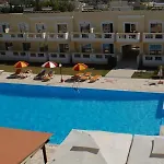 Iris Hotel