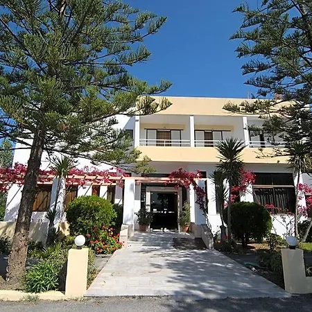 Iris Hotel